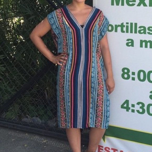 Novella Royale Tunic - Picture 4 of 4